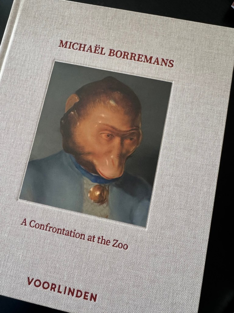 Front cover of Catalogue published on the occasion of the exhibition Michaël Borremans, A Confrontation at the Zoo - 30 November 2024 - 23 March 2025, (c) Stichting Voorlinden, Wassenaar. All artworks (c) Michaël Borremans (ISBN 978-94-92549-19-8)
